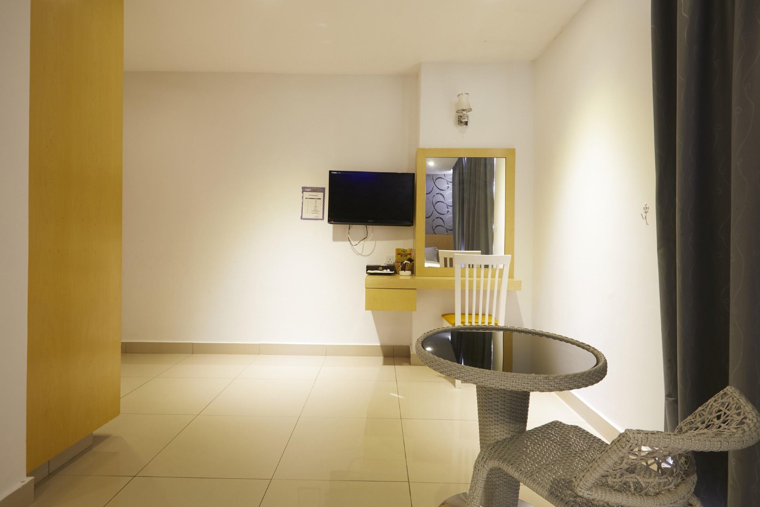 East Sun Hotel Sekinchan Buitenkant foto