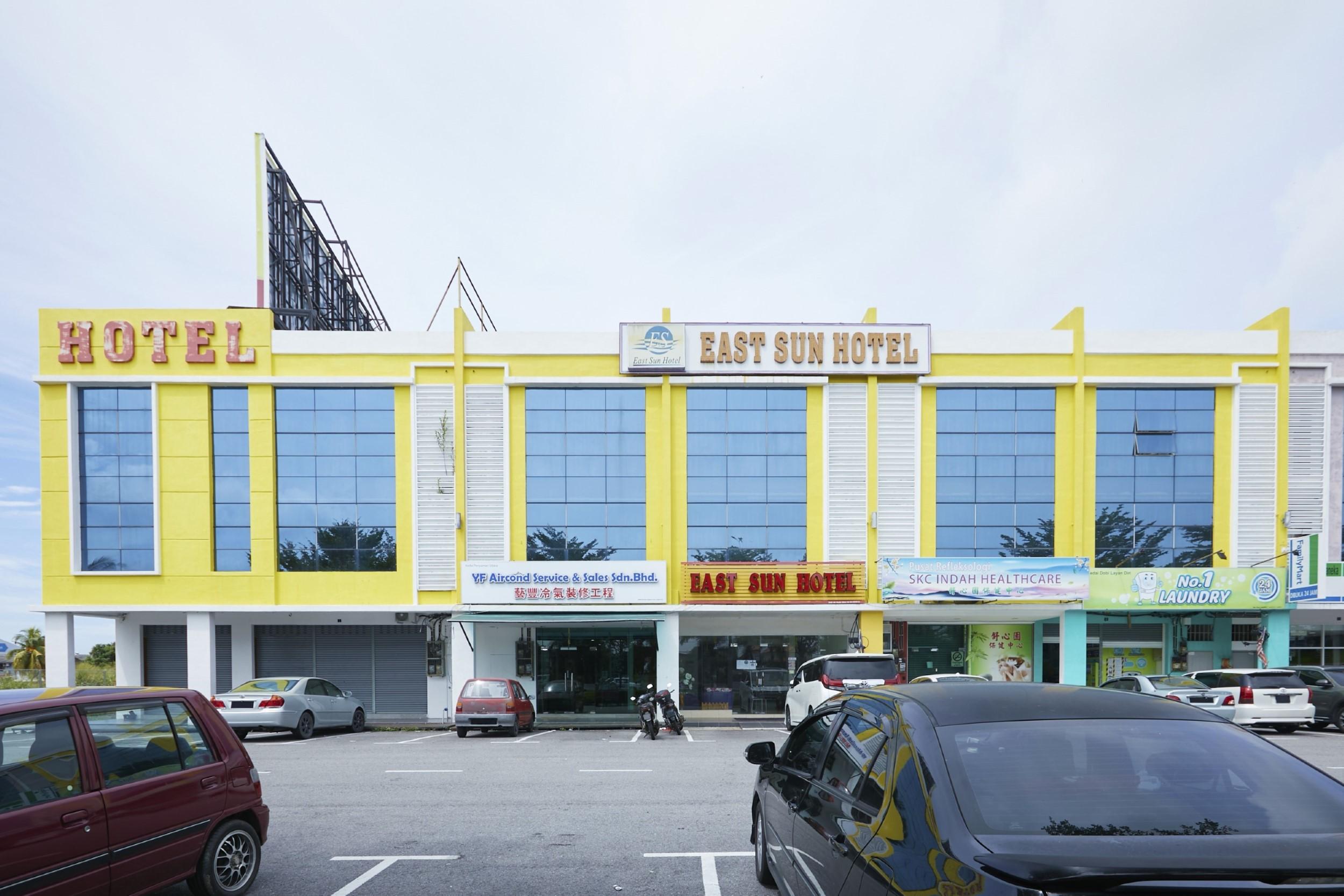 East Sun Hotel Sekinchan Buitenkant foto